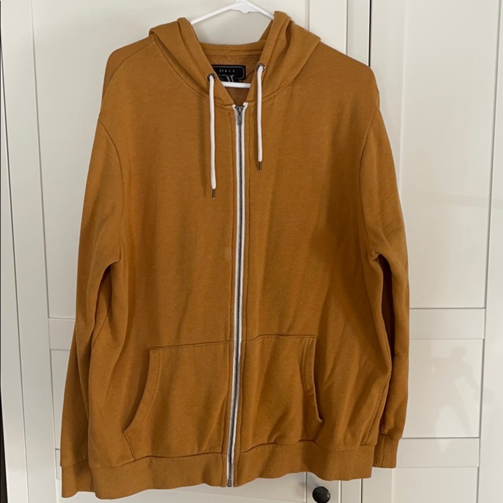 Men’s zip up hoodie